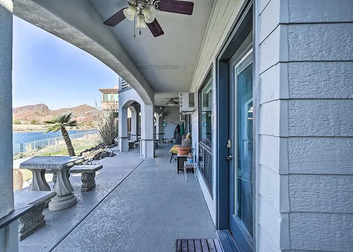 Nestled On The Colorado River! *
