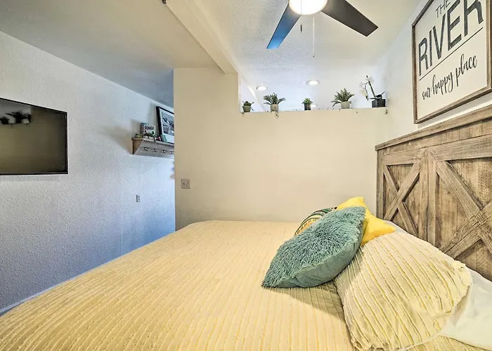 Nestled On The Colorado River! Apartament Parker